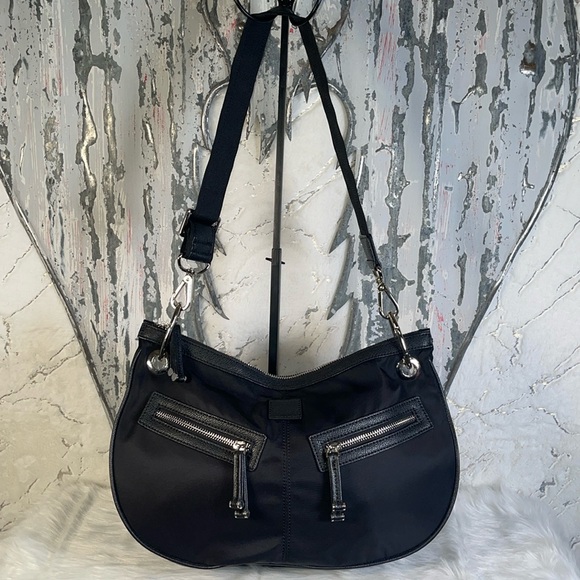 Gianfranco Ferre shoulder bag. NWOT - Picture 2 of 7